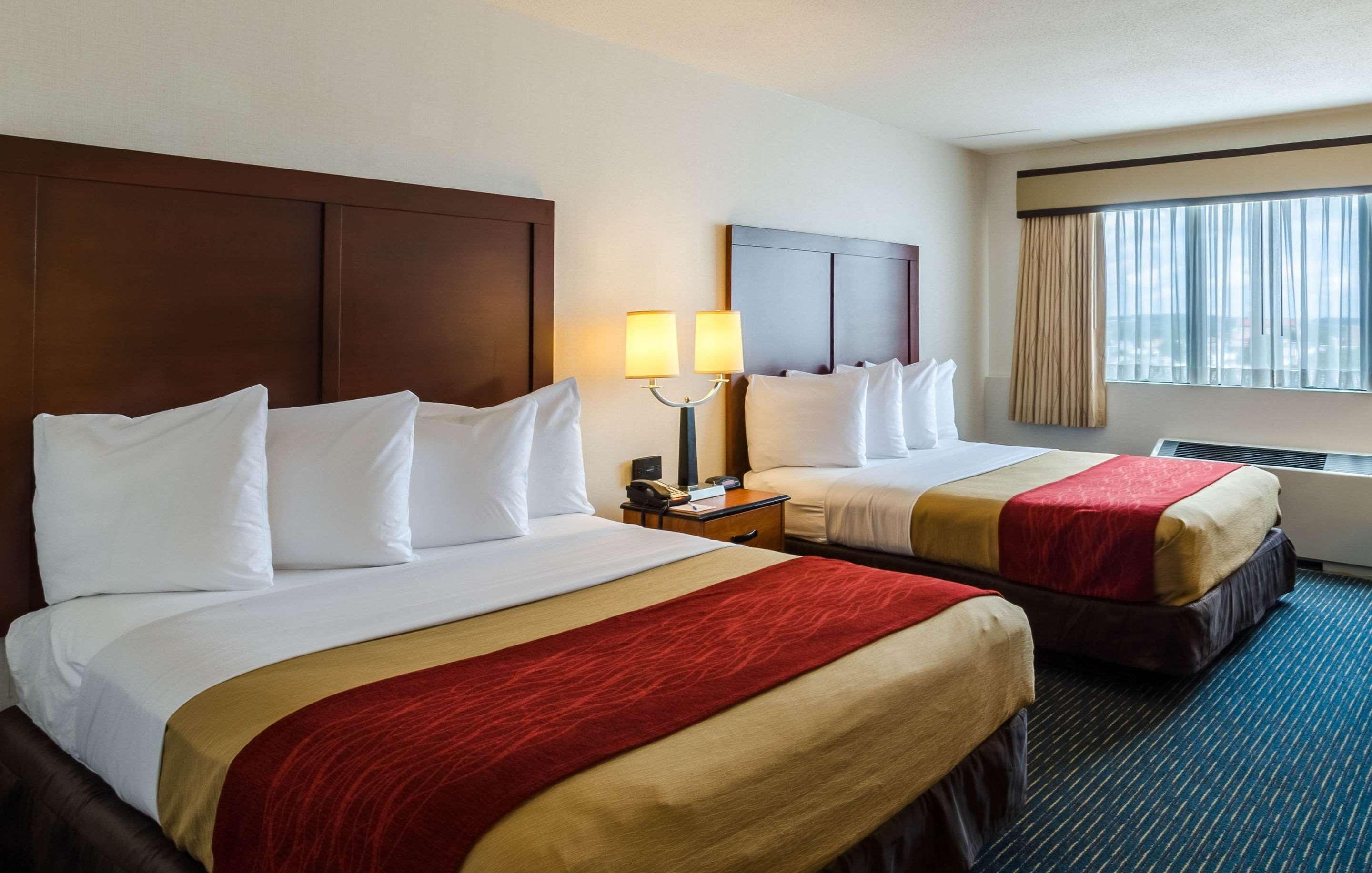 Comfort Inn&Suites Logan International Airport Revere Bagian luar foto